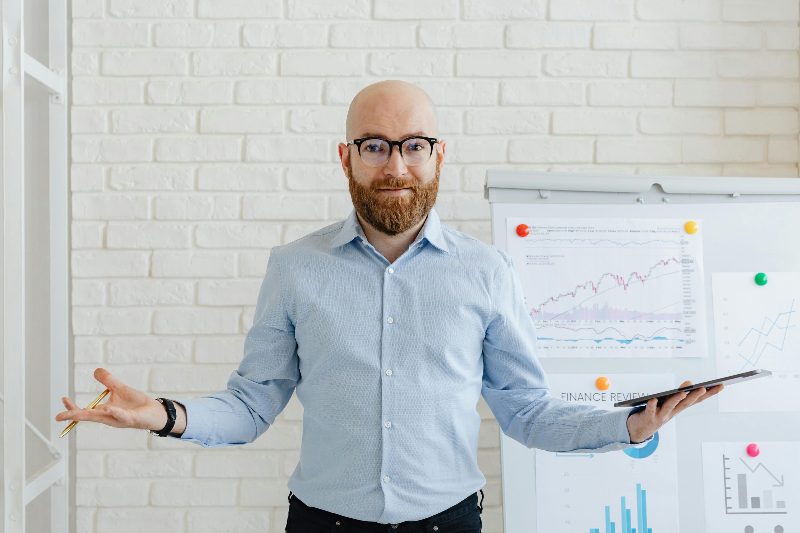 Sales and Marketing Expert in Driving Business Growth